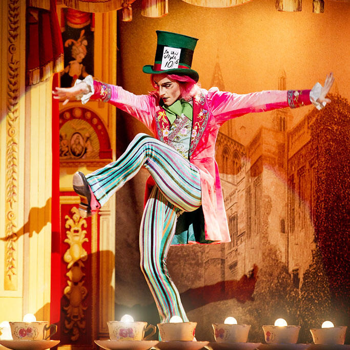 news_Steven McRae as The MadHatter by Johan Persson.jpg