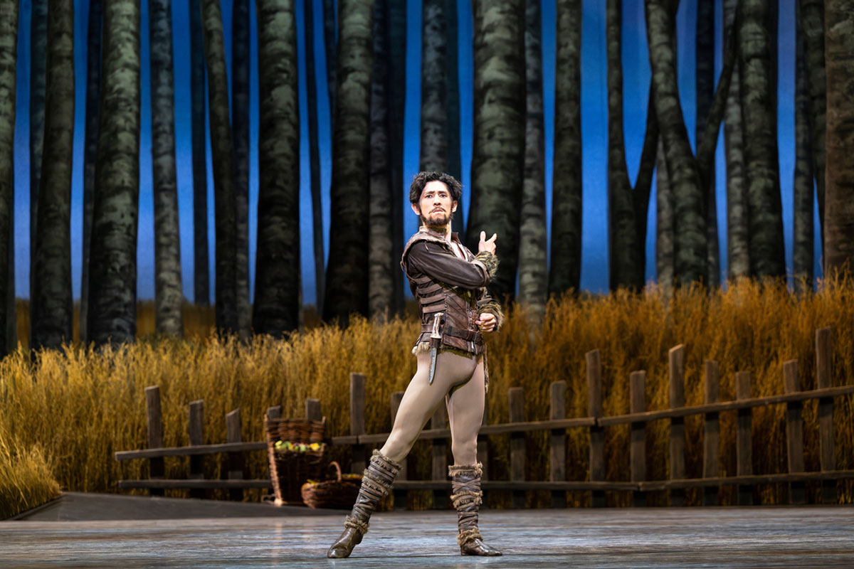 『ジゼル』ヒラリオン