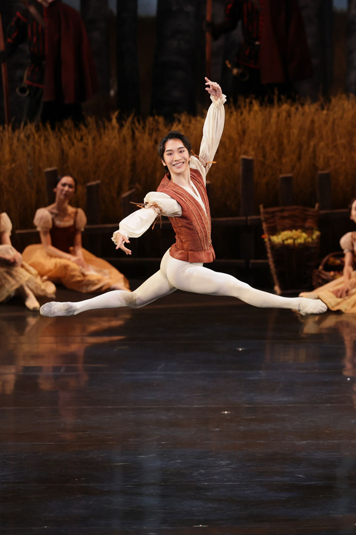 『ジゼル』ペザント パ·ド·ドゥ