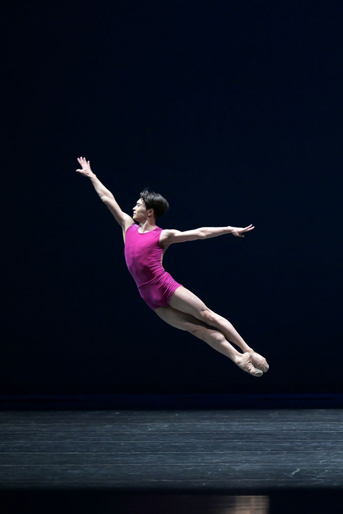 精確さによる目眩くスリル 精確さによる目眩くスリル