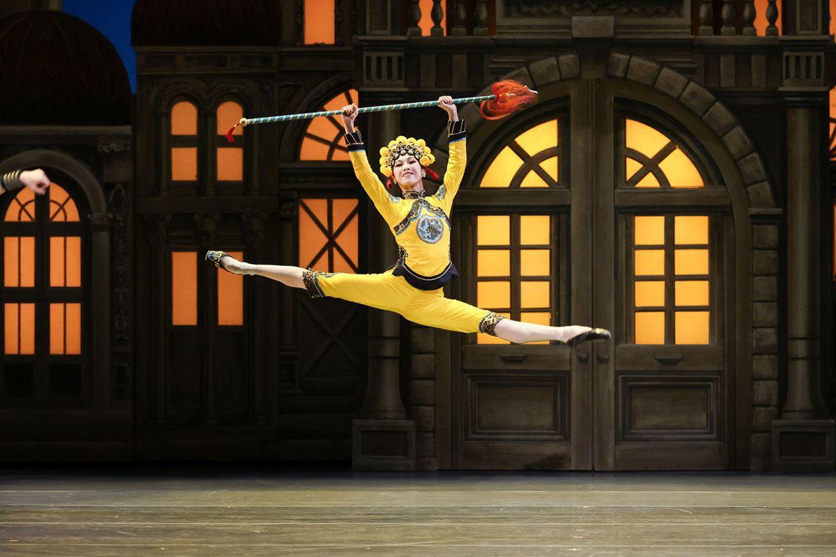 『くるみ割り人形』中国の踊り