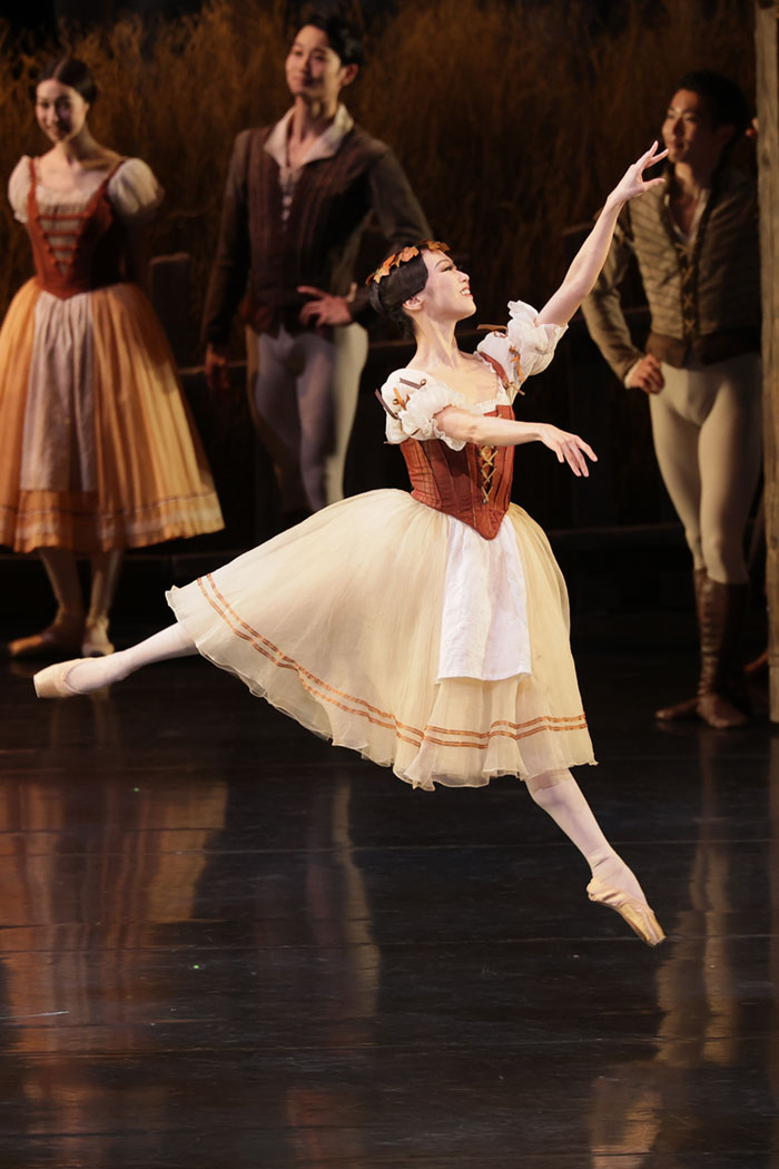 『ジゼル』ぺザント パ·ド·ドゥ