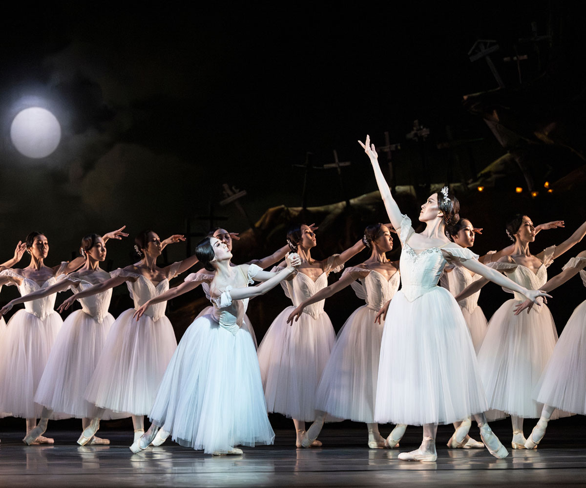 『ジゼル』ミルタ