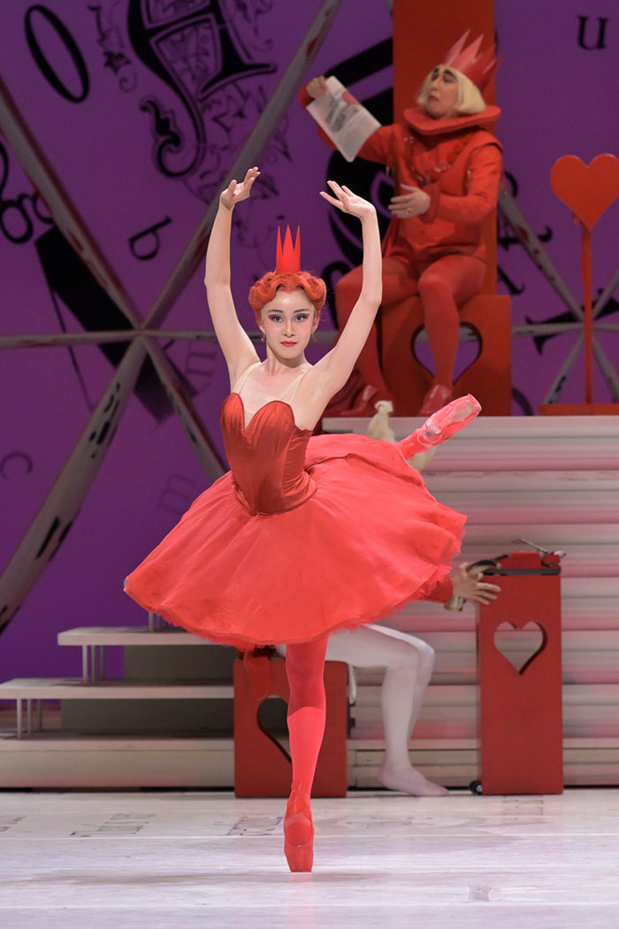 『不思議の国のアリス』ハートの女王