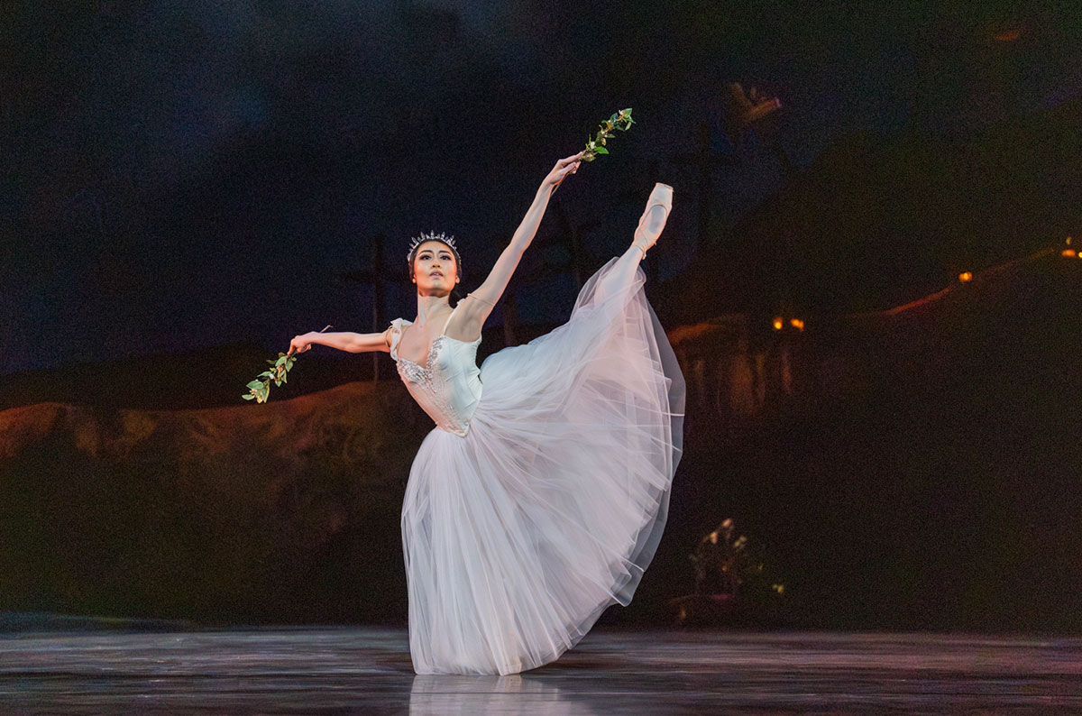 『ジゼル』ミルタ