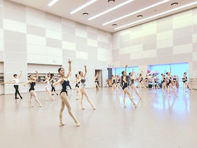 01_classA-2_classicalballet_670-502.jpg