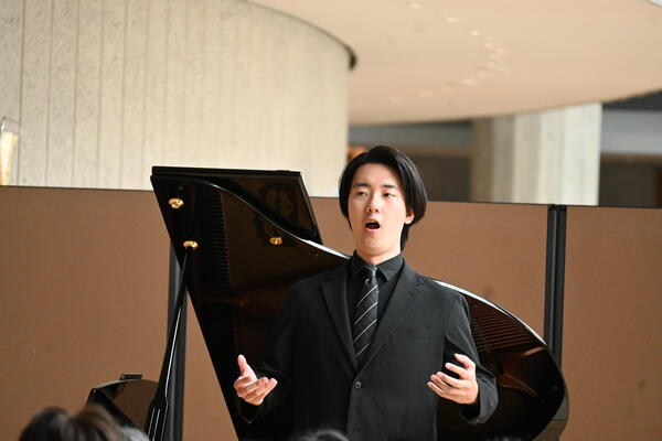 ドゥオーモ前 360x270.jpg