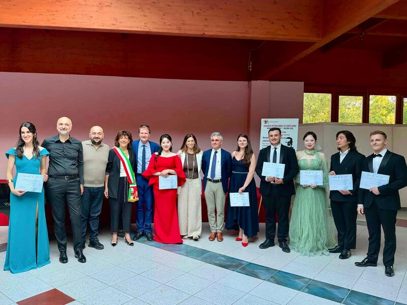 GsLI50JaUAIU-6i.jpg